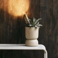 Ławka metalowa na balkon Brenta Ivory 122 cm - Nordal