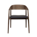 Krzesło drewniane z tapicerowanym siedziskiem AC2, dąb dymiony, skóra czarna - Andersen Furniture