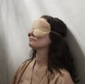 Jedwabna opaska na oczy Ayu Pitta, ivory - Nordal