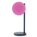 Lampka z ładowarką indukcyjną Bubble, ciemnoniebieska - Lexon