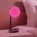 Lampka z ładowarką indukcyjną Bubble, ciemnoniebieska - Lexon