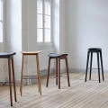 Hoker do kuchni, tapicerowany NY11 75, Dark Smoked Hallingdal 65, wybór tapicerki - NORR11