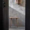Drewniany stołek Scala, dąb olejowany - EKTA Living