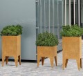 Donica ogrodowa na nóżkach z cortenu Pierna 45x85x90 - Decorti