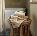 Ręcznik frotte Maurice Wheat 50x70, beżowy - Himla