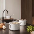 Garnek nieprzywierający z powłoką ceramiczną Eva Trio White Line 7.0L - Eva Solo