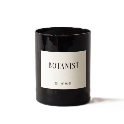 Świeca zapachowa z naturalnego wosku Botanist 210 g - Tell Me More