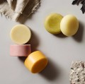 Odżywka do włosów w kostce Amalie Rosalie no. 3, masło mango, jaśmin, róża - Nordal