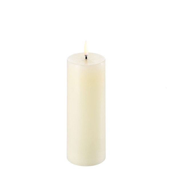Świeca na baterie z ruchomym płomieniem, walec Led, 5,8x15, Ivory - Uyuni