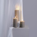 Świeca woskowa LED walec Silk 7,4 x 20 cm, Sand - Moods and More