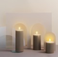 Świeca woskowa LED walec Silk 7,4 x 20 cm, Sand - Moods and More