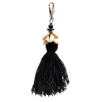 Brelok do kluczy Cowrie Tassel Black - Bazar Bizar