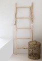 Naturalna drabina dekoracyjna w stylu skandynawskim Tulum 165 z drewna tekowego BAZAR BIZAR