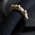 Seagrass and shell napkin ring set of 4 - Bazar Bizar