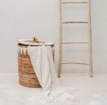 Zestaw 2 kosze na pranie z pokrywą Stitched Laundry z liści bananowca BAZAR BIZAR