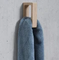 Uchwyt na ręcznik drewniany BathOak - Andersen Furniture