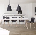 Designerskie krzesło na drewnianych nogach Tac czarne bielone - Andersen Furniture