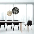 Designerskie krzesło na drewnianych nogach Tac czarne bielone - Andersen Furniture