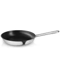 Patelnia nieprzywierająca 24 cm Eva Trio Stainless Steel Slip Let - Eva Solo