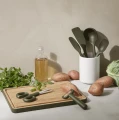 Green tool bamboo cutting board with juice groove - Eva Solo
