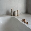 Wazon Cutie Concrete L terakota i rattan - Bazar Bizar