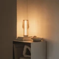 Bezprzewodowa lampa stołowa Radiant Led Oak - PLEASE WAIT to be SEATED