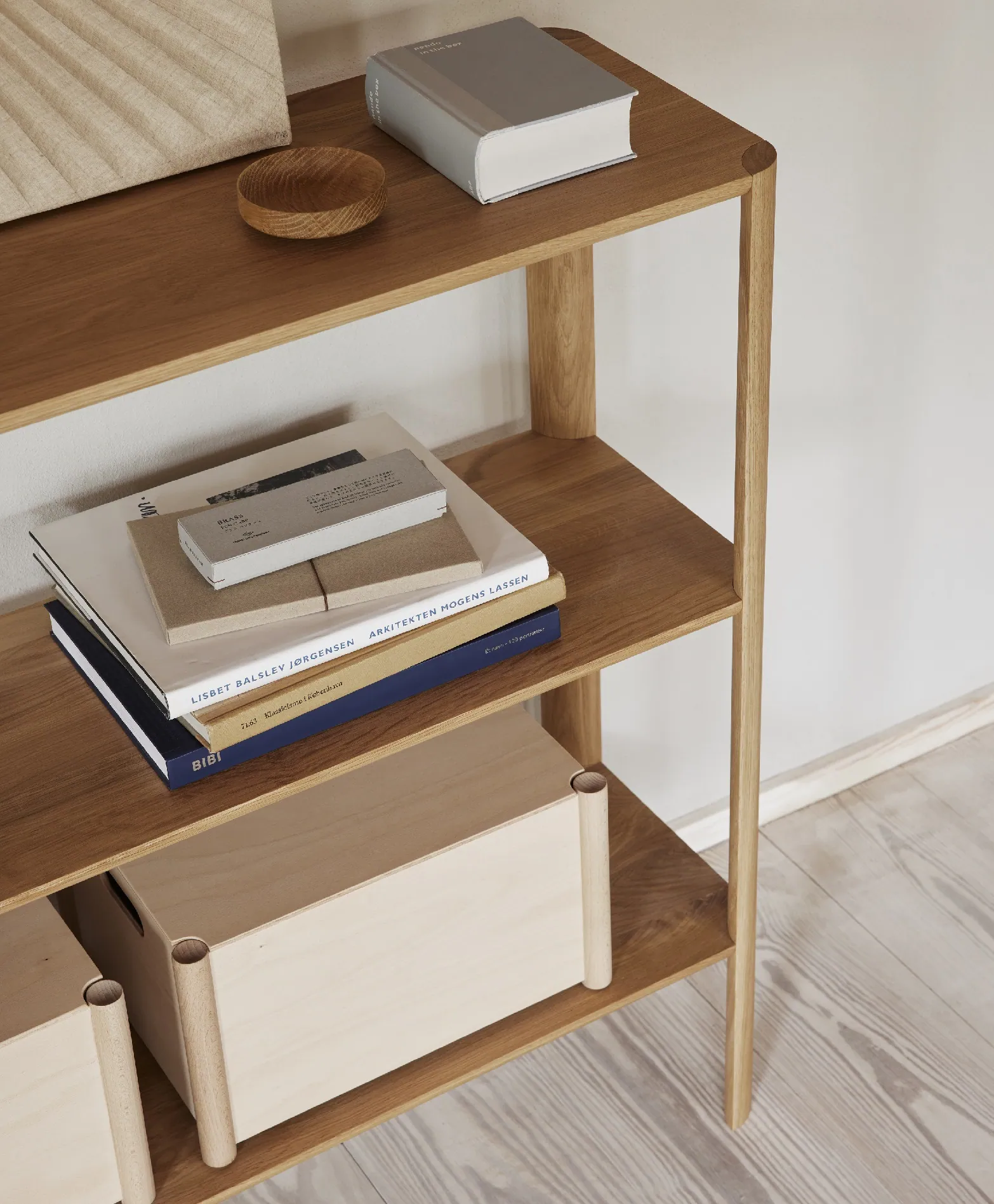 Regał w stylu japandi Natural Home Decor