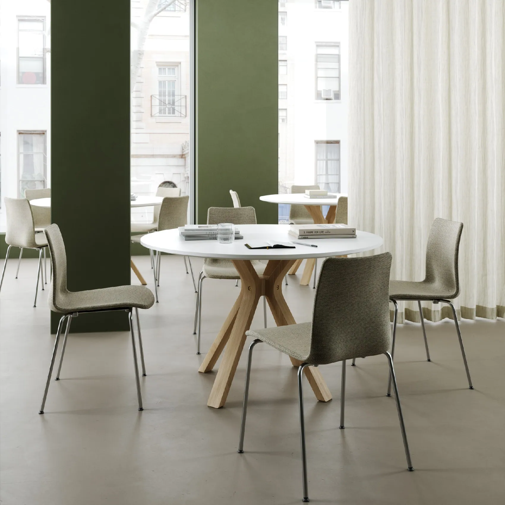 Stół jadalniany okrągły Space Andersen Furniture Natural Home Decor