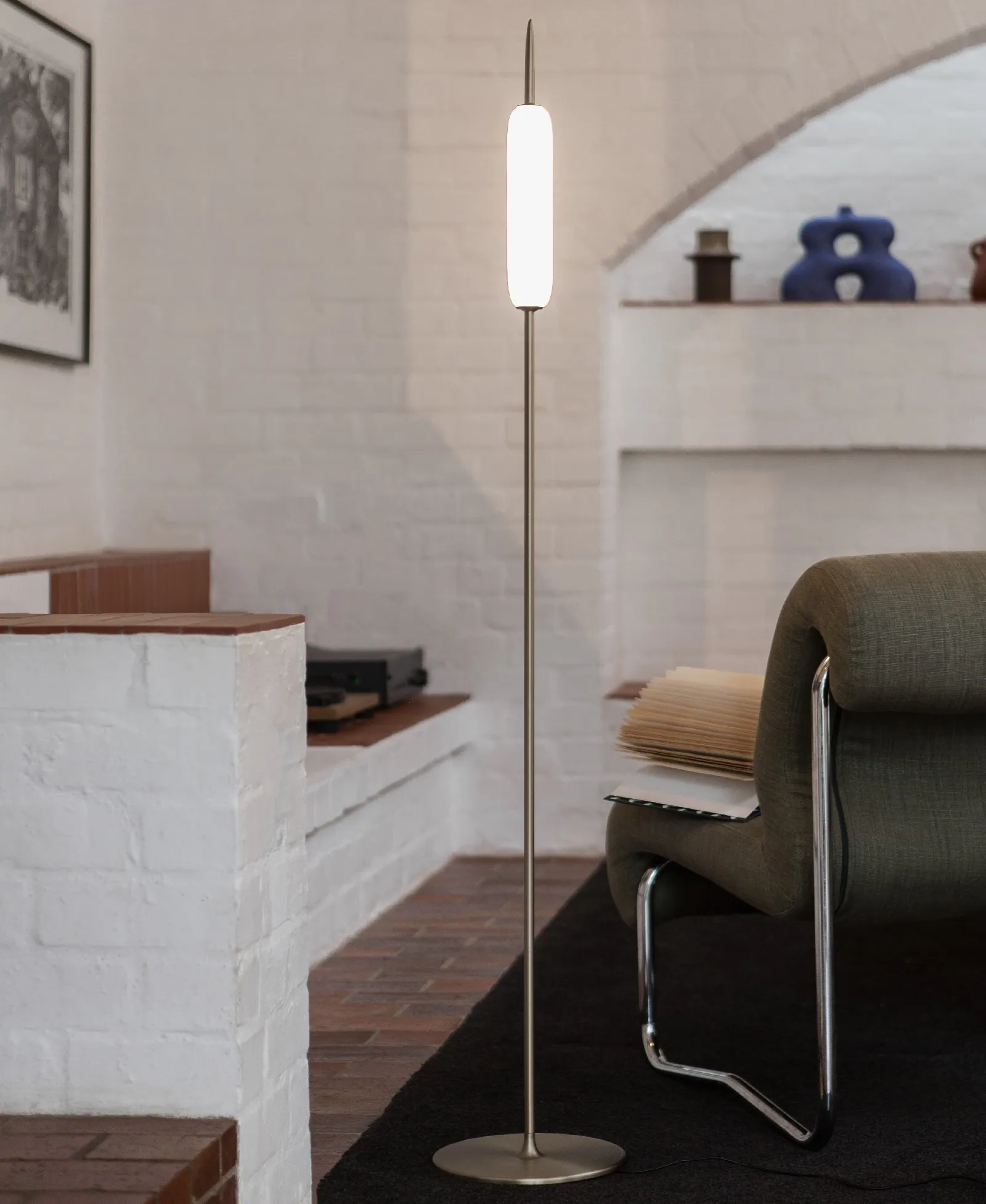 minimalistyczna lampa podłogowa Dunhammer Ekta Living, Natural Home Decor