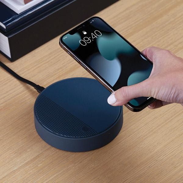 ładowarka indukcyjna z głośnikiem bluetooth Lexon, sklep natural home decor