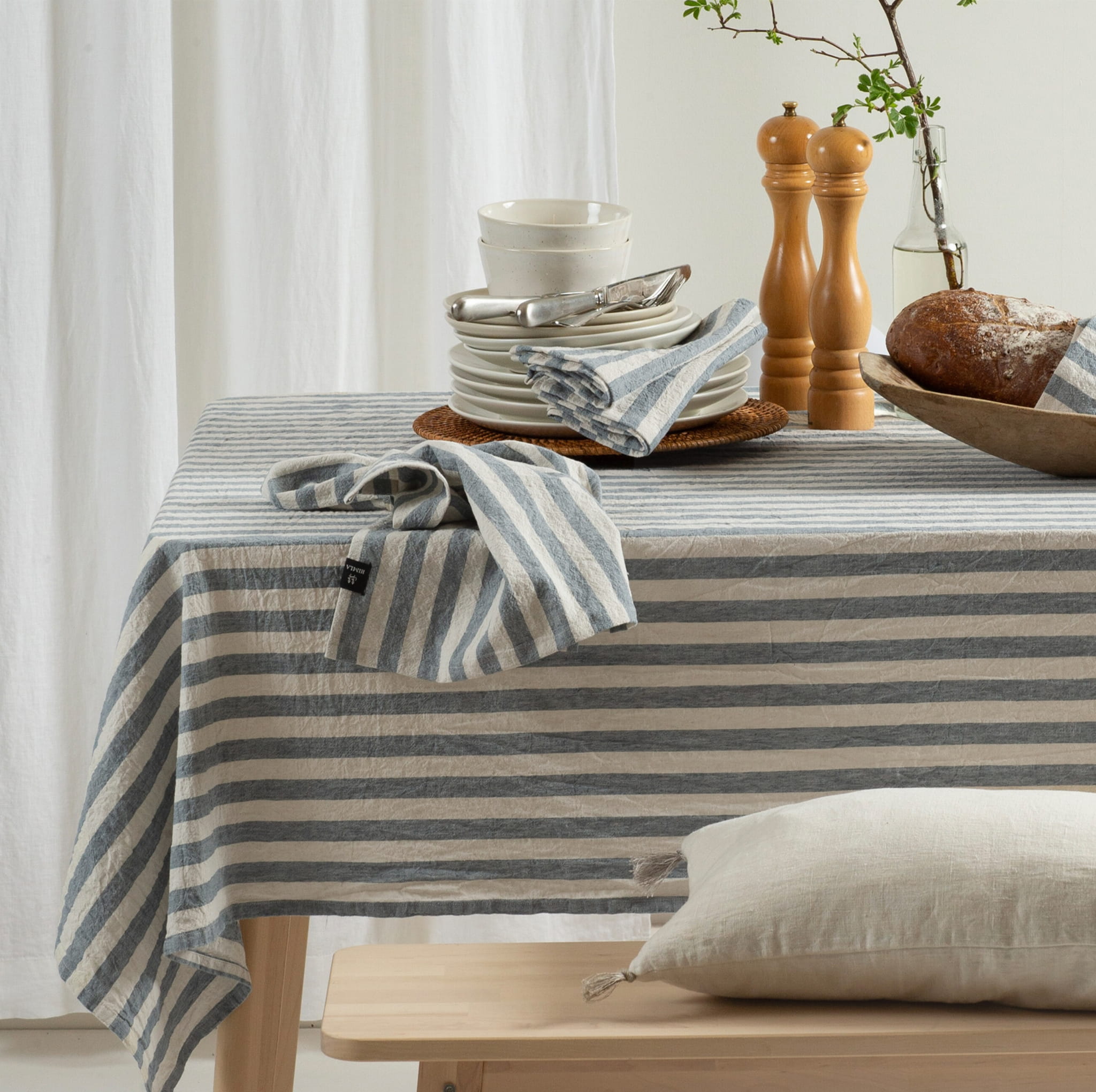 obrus w paski Himla, sklep natural home decor
