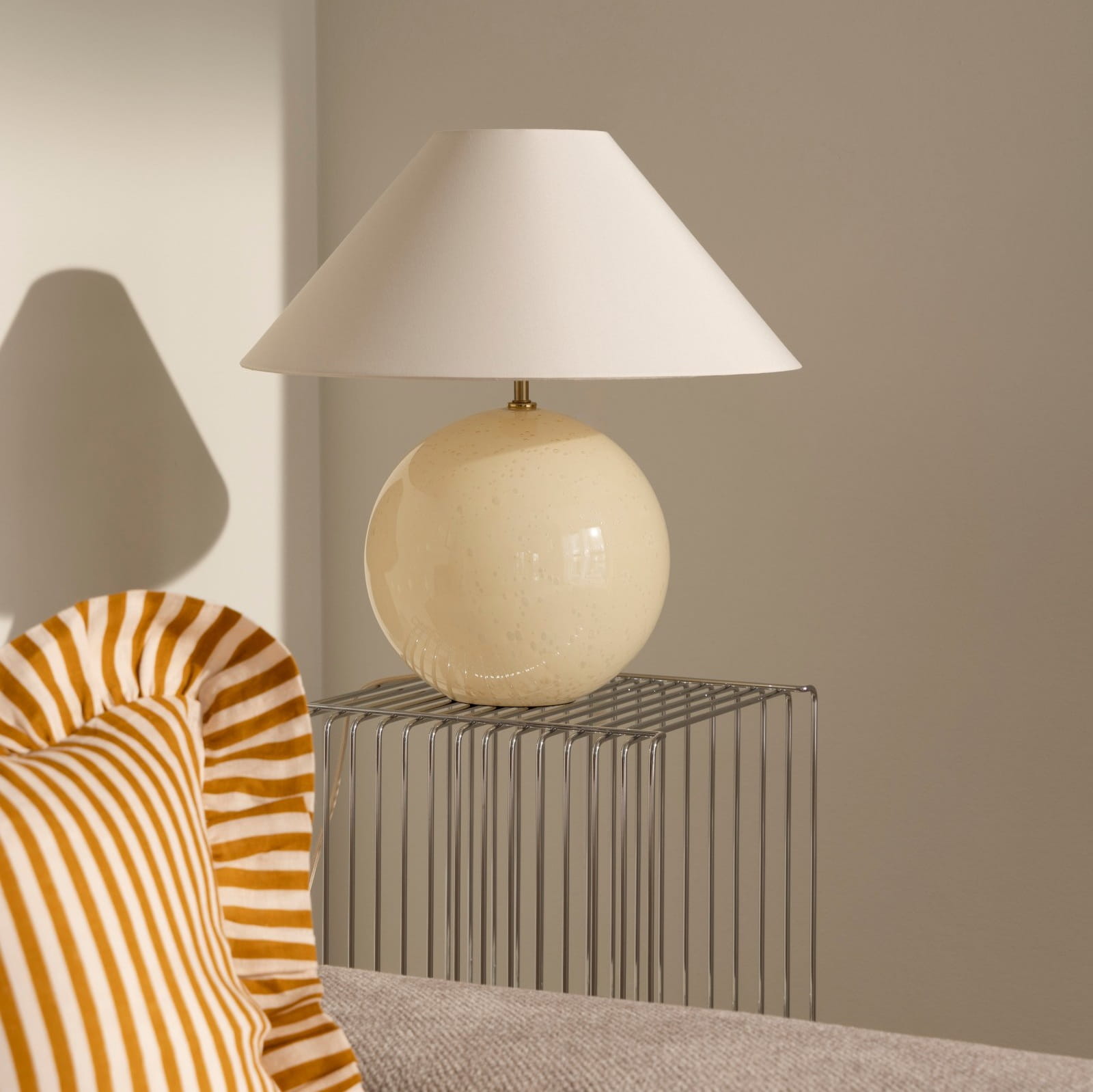 Globen Lighting Iris, Natural Home Decor