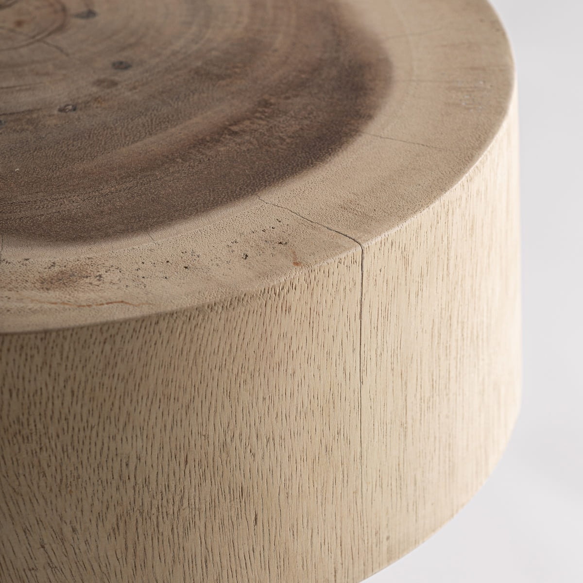 drewniany stolik pomocniczy Vical, sklep internetowy Natural Home Decor