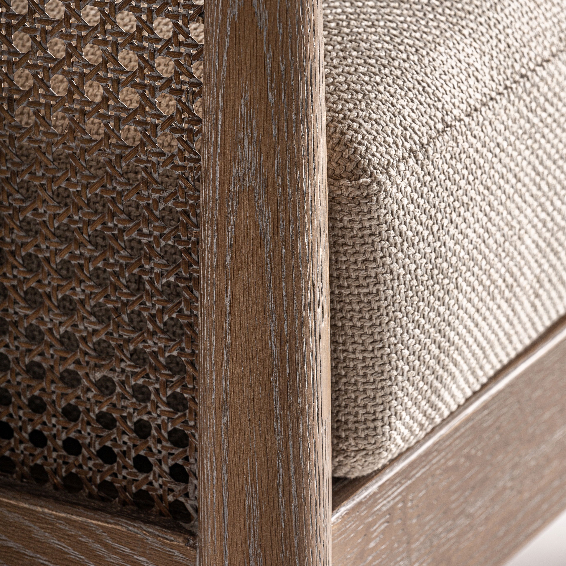 Fotel drewniany z plecionką wiedeńską, Natural Home Decor