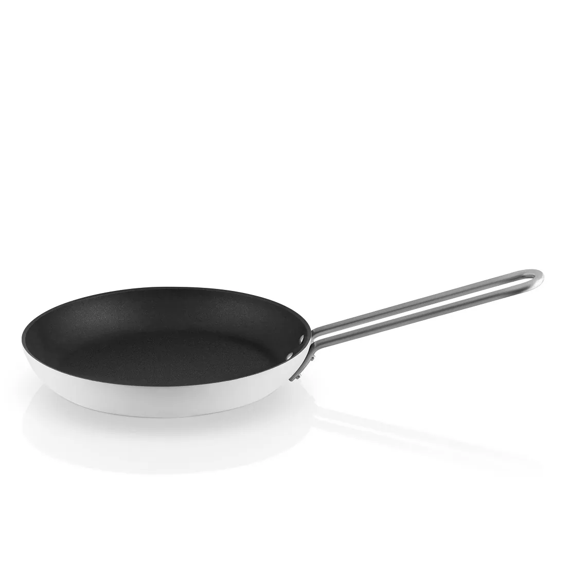 Patelnia Saute nieprzywierająca z powłoką ceramiczną White Line Eva Trio - Eva Solo - Natural Home Decor