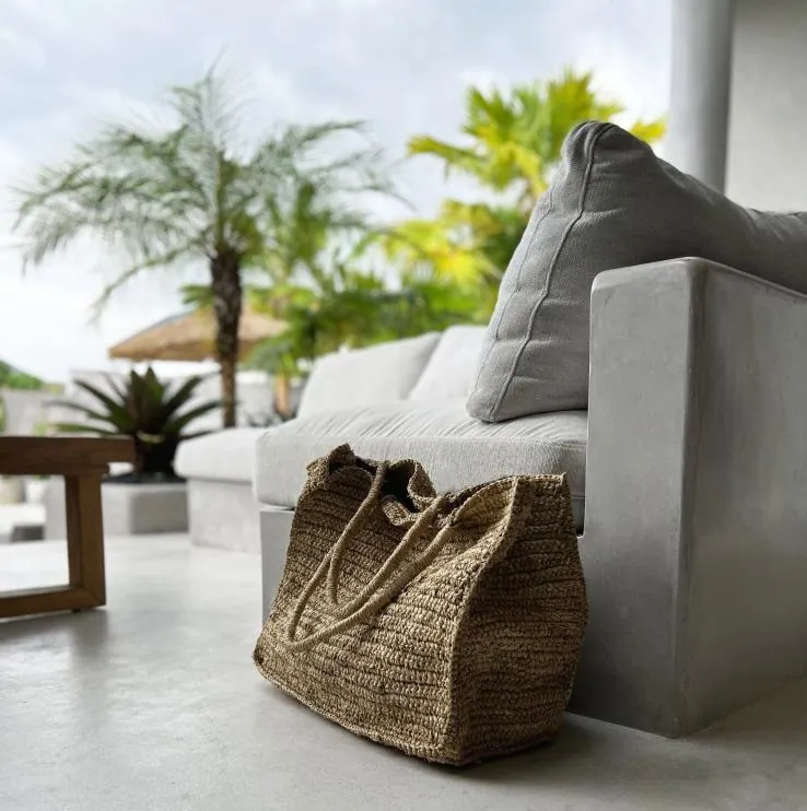 Torba pleciona torba z rafii Bazar Bizar Natural Home Decor