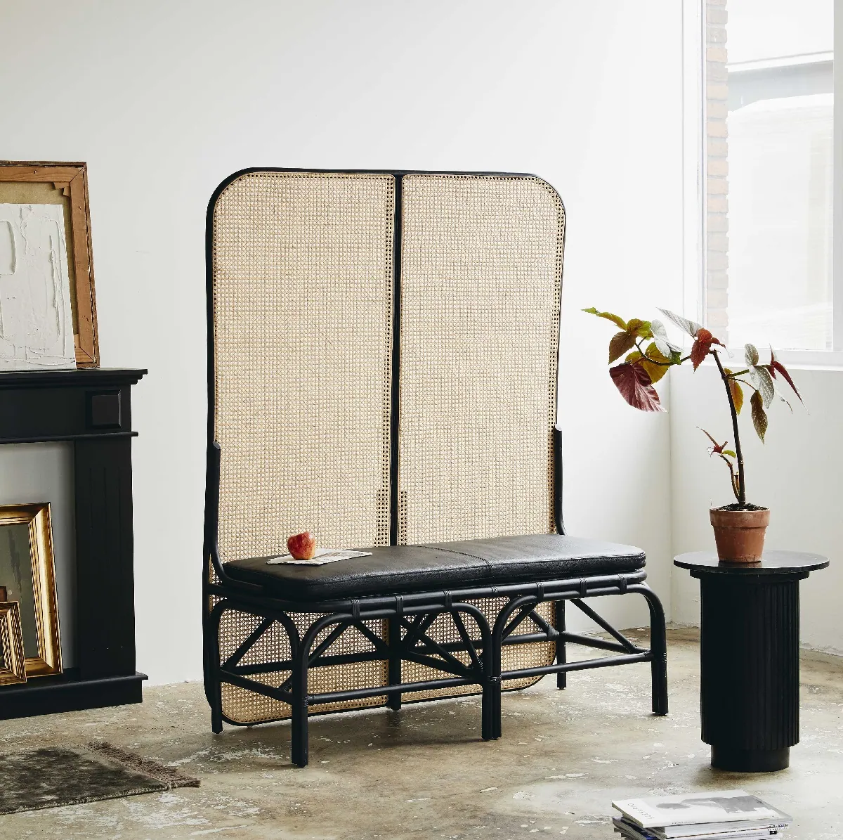 Stolik pomocniczy marmurowy Nordal naturalhomedecor