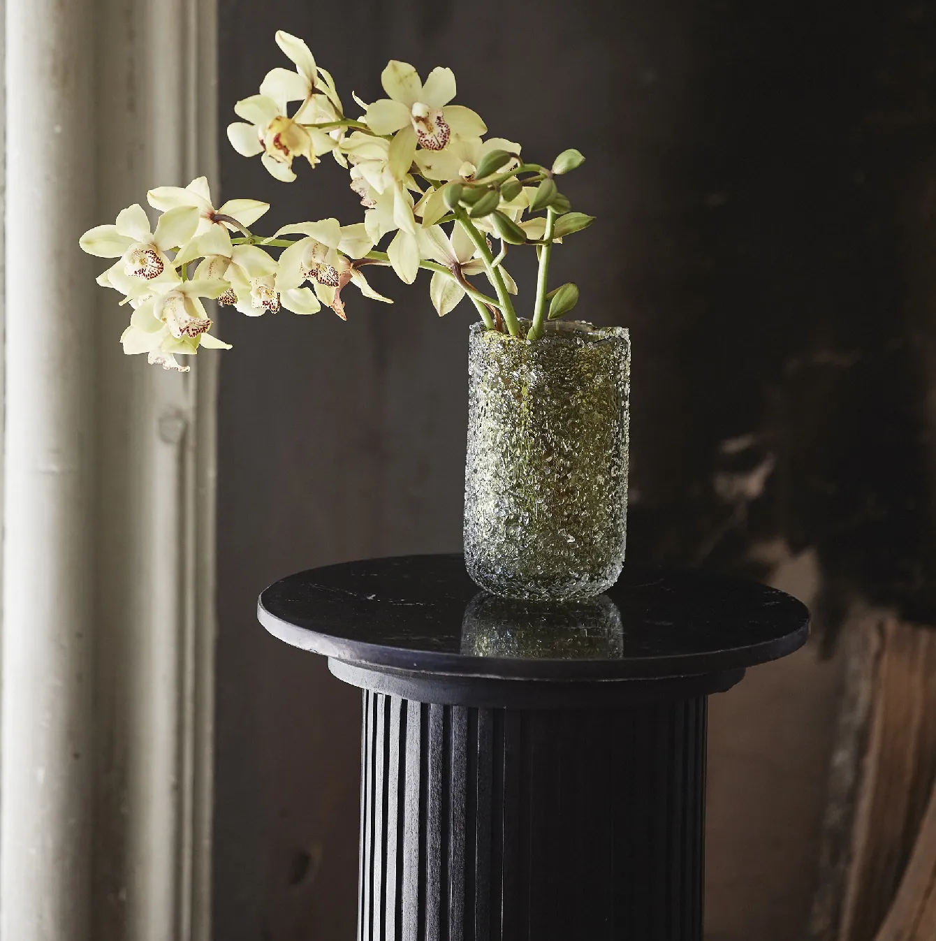 Erie Nordal stolik pomocniczy marmurowy Naturalhomedecor